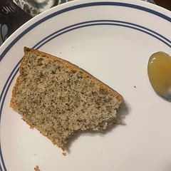Oh. My. Goodness. This is my new absolute FAVORITE dessert ever now. Sooo moist and flavorful. I had it with lemon curd on the side, but it didn’t need it.