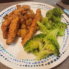 Tasty! I used 1tsp of garlic chili sauce and a little less soy sauce than the recipe called for. It took probably closer to an hour start to finish.