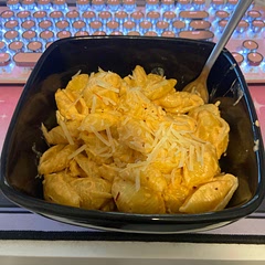 Store was out of gnocchi so I had to use medium shell pasta but the sauce was delicious and easy to make. I also used crushed bay leaves from the spice rack and it’s still delicious.