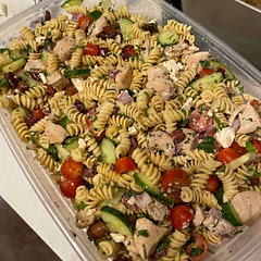 Made a big batch for friends, I used red chili flakes when boiling the pasta to add some flavor