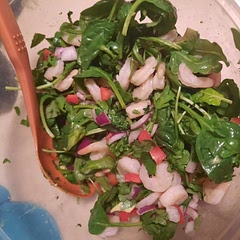 Used spinach and baby arugula to make this a fuller salad!