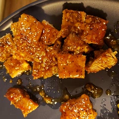 I did the oven baked way. Did 450 for like 5-7 mins got the same effect. Next time I'll try it with fried rice!