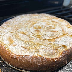 Bello, thank you for sharing this recipe! 
I’m an Italian who lives in USA and this cake takes me back home, to my mum kitchen.
I added some walnuts and cinnamon for extra texture and spicy sweetness. 
Thank you again!