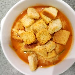 I more or less followed the recipe, hate chunky tomatoes so used tomato soup instead and I didn't add any vinegar. It was amazingly delicious!