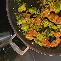 Added red pepper flakes to the grown ups, air fried the chicken, made double the sauce, added white rice, used garlic and ginger paste, added a bit more seseme oil (because we love it)