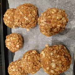 Followed the recipe. Everyone loved them.