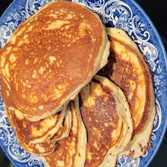 I was very surprised by hiw easy it was to make and the taste of the pancakes. I had to double the recipe because my family ate them and asked for more lol