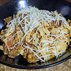 Lovely. Used dried herbs, green lentils in place of puy, omitted celery and tagliatelle instead of pappardelle. Really easy to make and tastes great. Will have this again.