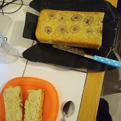 Fait avec un grand moule car beaucoup de pâte ! Idéal pour bébé. Pour adultes, prévoir peut-être plus de sucre 😊