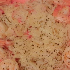 I used angel hair pasta instead of fettuccine...a much lighter taste (and hopefully carbs). I also added some basil which I find more flavorful than parsley.