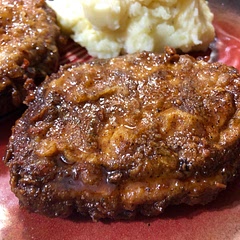 This turned out nicely!  Instructions were easy enough to follow.  My chops needed 7 minutes per side.  Sauce was nice and sticky.  I’d recommend this one and will likely make it more.  Thanks!