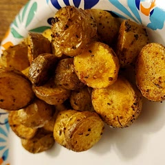 Very quick and easy. Might cook them a bit longer next time to try and get them a little more crispy. But they were very good. Fiance asked for seconds and I had to tell him sorry, I ate the rest 😅