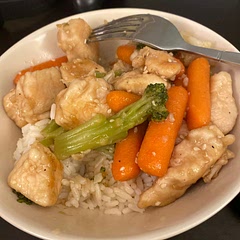 Made it with rice and a mix of veg. (Cauliflower, baby carrots and broccoli) Turned out great.