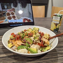 Nice! I burnt the salmon a little but it still tasted nice. Nothing mind blowing but still tasty :) p.s you should measure the avocado with your heart cause I wanted more in mine.