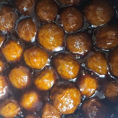 I've made this sauce with little smokies before too. Absolutely delicious.