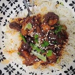 Idk why this reminds me of char siu. It's good. Make rice with it.