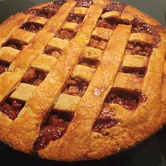 Cubed Apples (honey crisp)
Added Nutmeg (just a touch)
Sub'd Dark Brown Sugar
(Made 2 12" pies; needed to up recipie about 2.5x)
Perfection!