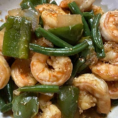 Very easy to make! This will definitely be a go-to recipe. Added a little more sriracha for some kick and instead of green onions, garnished with sesame seeds.