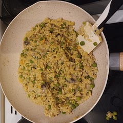 ⭐️Made with peas and yellow pepper. Perfect!