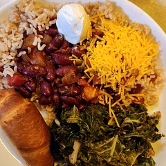 Always a family favorite. Served with kale and crescent rolls this time.