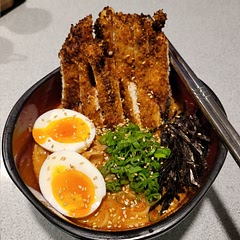 I would advise grating the garlic, shallot and ginger so the final product has a smoother finish, especially those last few slurps.