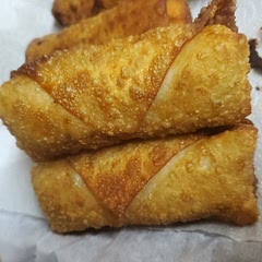 I couldn't find spring roll wrappers so had to use egg roll. Came out great