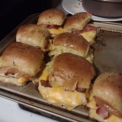 The ranch butter was a bit... Strong in the ranch part. But I ended up putting them all in the oven at 350 for 10 minutes after putting everything together. Pretty good.