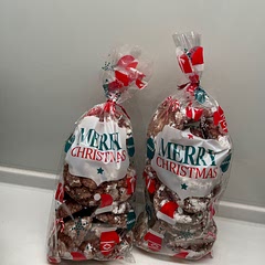 Handing it out for Christmas! 🎄