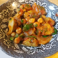 This was very tasty.   Next time, I'm adding a pinch of red pepper flakes.  It needs a bit of heat.

Made again, had no fresh tomatoes so used 1 can fire roasted and a can of diced tomatoes with chilis.   Perfect amount of heat.  Will make it again and again and again.👍