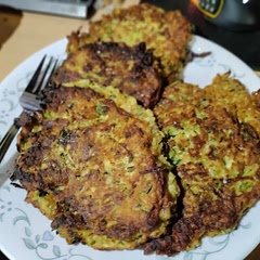 Needed extra seasoning, we added paprika, garlic powder, oregano, and red chilli flakes and also added bread crumbs. We did pair it with sour cream as the recipe says to, but also some jam went really well with it.