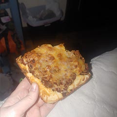 the crust is a bit dry, but that might have to do with more me using a different baking pan as I have small oven. Definitely not a traditional pizza but still good. 