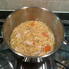 Really easy and tasty. (I added too many noodles lol)
