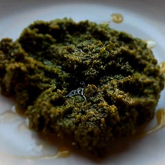 Finished product before adding pasta water to cream up the pesto.