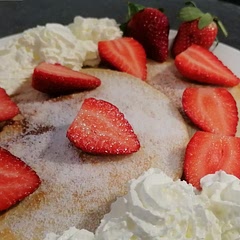 A nice and simple recipe that can be built on! (I mightve added some sprinkles after this picture was taken 👀)