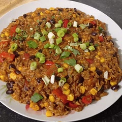 This was a very good meal, tasted very nice and spicy. I used some extra spicy hot sauce so each spoonful was a battle for my life, but I loved it.