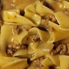 I used cream of chicken instead of cream of mushroom. Didn't use instapot but made separately and combined. Tastes good.