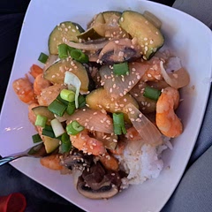 I really wanted to love this, but just wasn't a fan. The shrimp was overcooked but that was because I used cooked shrimp... however the flavor itself was just not habchi. The sauce was not the sticky sweet flavor either. It's a no from me.