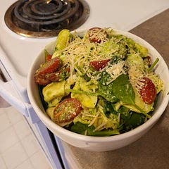 Made some fresh pesto for this, it was very fresh and delicious!
