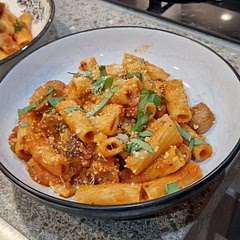 Absolutely lovely, hearty filling and very tasty. Superb pasta dish for something quick and cheap. Added some Sausage to mine to make it a bit better for my families preference.