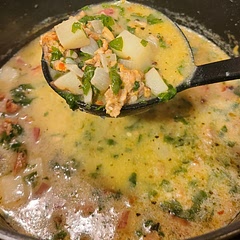 I like to make this with cashew cream (have a dairy allergy) and it works great!