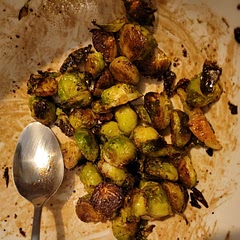 Finally a good way to cook these. Made a balsamic glaze (8 tbs balsamic vinegar 2tbs brown sugar was plenty) lightly drizzled and tossed. Even my 5 yr old liked them.