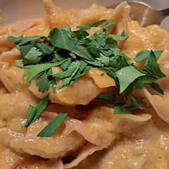 I used all of the small butternut I  had and should have used the amount in the recipe it came out very wet. I would suggest baking the squash for a drier sauce and cooking the pasta in the broth.