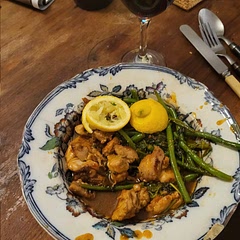 Again a very delicious dish but go easy on the spicy flavouring or else it will be a bit heavy. A little of charring of the chicken is a good idea.