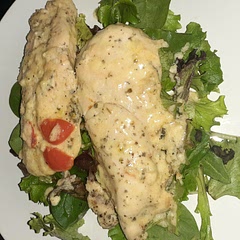 This came out beautiful! I didn't add the spinach in the sauce.