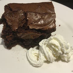 delicious! gave it an extra 5 minutes in the oven and it was perfect. crispy top layer, and a moist and gooey but not undercooked centre. would definitely recommend.