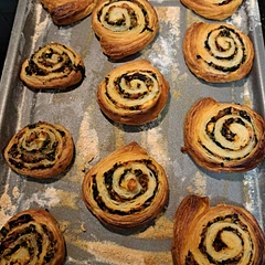 needed a bit more than 20 mins in the oven, good for work lunches