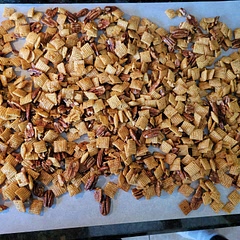 An easy snack to make! Sweet and salty come together in a perfect treat!