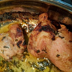 Juicy chicken with a flavorful zest of lime and cilantro! Yummy nom noms!
