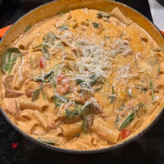 I cooked the fresh tomatoes down a bit. Also added some sundries tomatoes. Used more cream than recipe. It was great cooking it all in one pot.