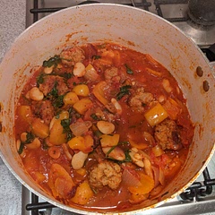 It was a hearty and tasty stew and I enjoyed the sweet smoky paprika flavour. It was nice to mop it up with a slice of buttered tiger bread. I would definitely make it again.
